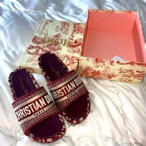 Dior slides size 36
